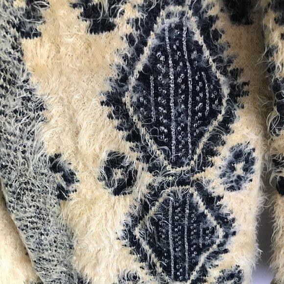 Violetruby Black Yellow Knit long line Eyelash Sweater Size S - Picture 6 of 6